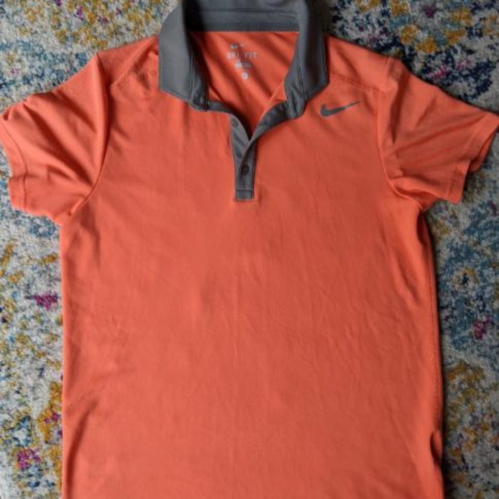 Men's- Nike Golf dri-fit tee